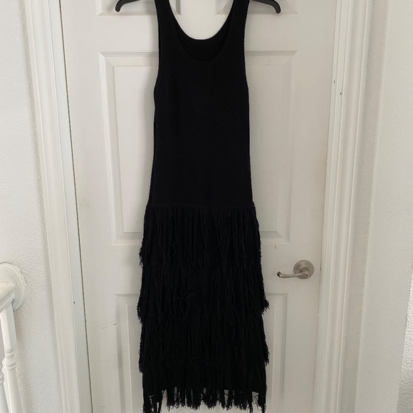 Black Fringed Sleeveless Midi Dress - Picture 5 of 7